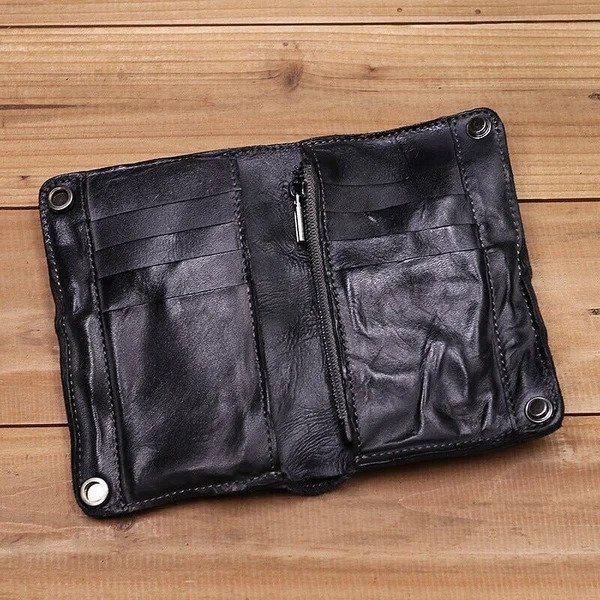 Handmade retro leather wallet with multiple credit card slots